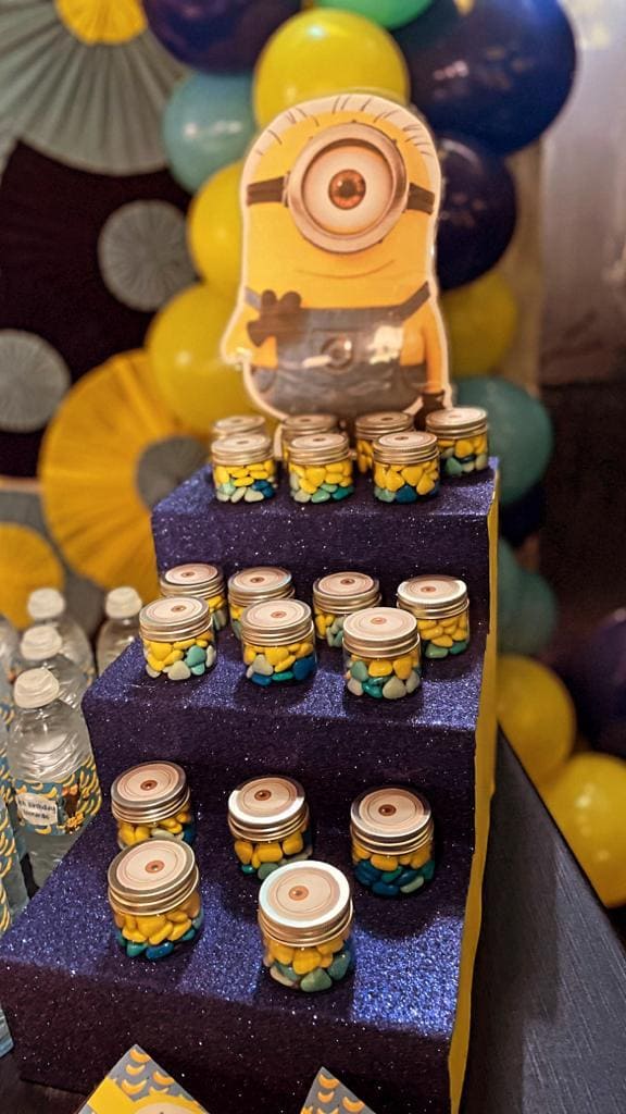 Festa a Tema Minions: 12 Idee per Compleanni di Bambini